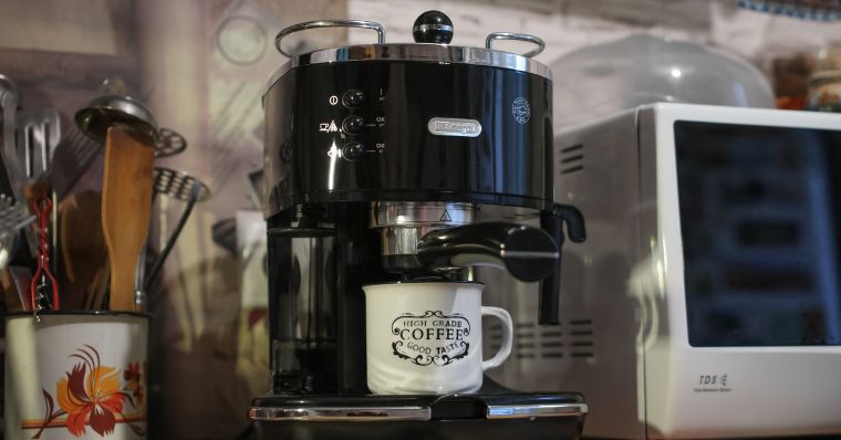 Machine café en grain particulier Delonghi