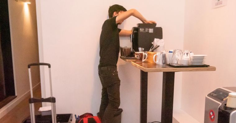 Comment-entretenir-sa-machine-a-cafe-au-bureau