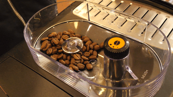 café en grain frais au bureau
